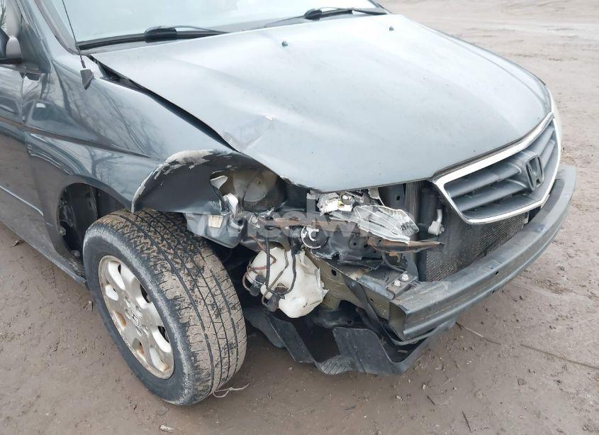 Photo 6 of 2004 Honda Odyssey EX-L (VIN 5FNRL18964B035415)