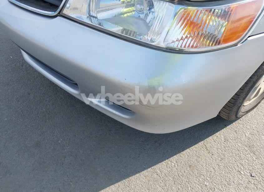 Photo 6 of 2004 Honda Odyssey EX-L (VIN 5FNRL18964B125664)