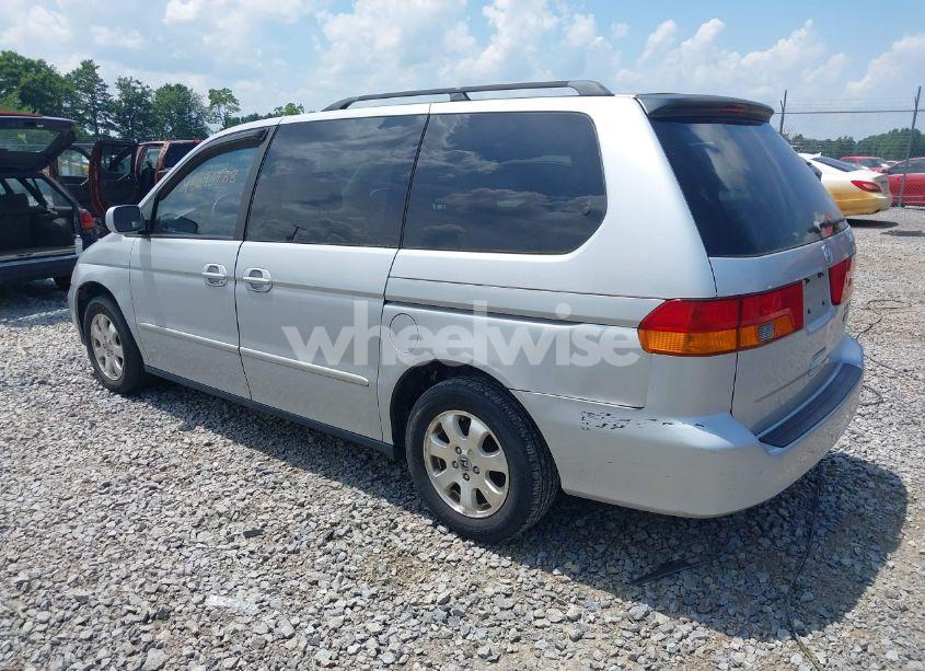 Photo 3 of 2003 Honda Odyssey EX-L (VIN 5FNRL18973B001465)