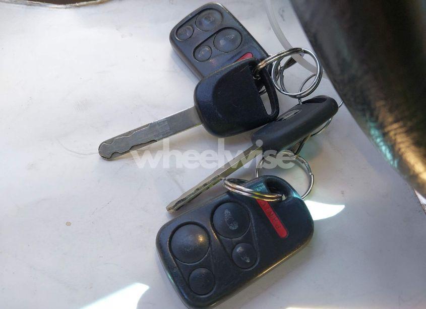 Photo 11 of 2003 Honda Odyssey EX-L (VIN 5FNRL18973B086033)