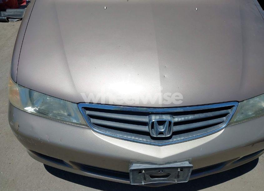 Photo 6 of 2003 Honda Odyssey EX-L (VIN 5FNRL18973B086033)