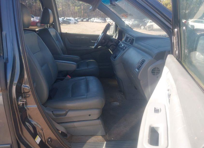 Photo 5 of 2003 Honda Odyssey EX-L (VIN 5FNRL18973B135408)