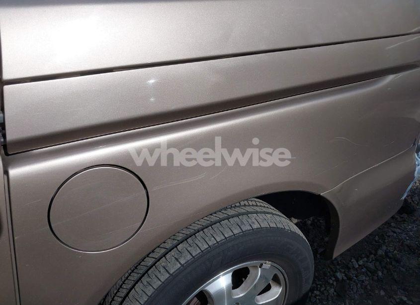 Photo 12 of 2004 Honda Odyssey EX-L (VIN 5FNRL18974B023063)