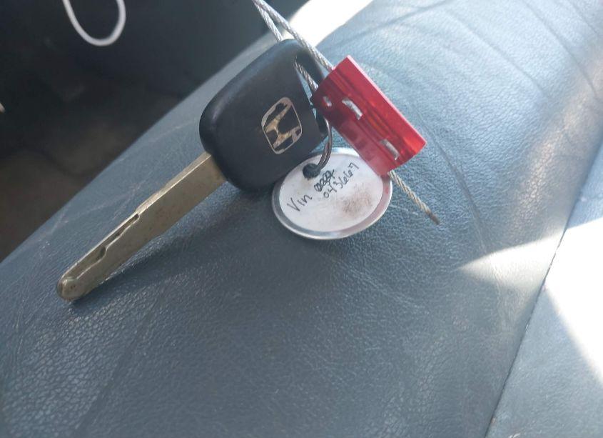 Photo 11 of 2004 Honda Odyssey EX-L (VIN 5FNRL18974B043667)