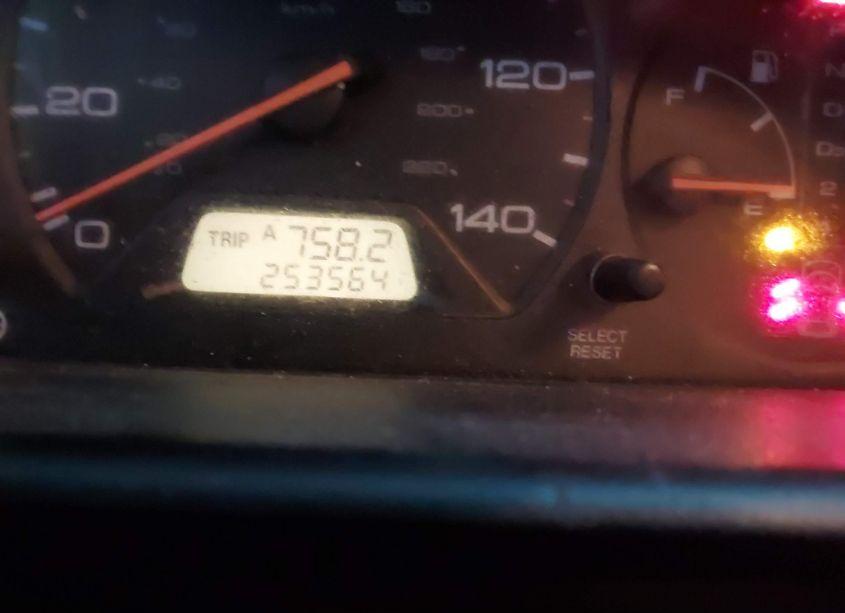 Photo 7 of 2004 Honda Odyssey EX-L (VIN 5FNRL18974B043667)