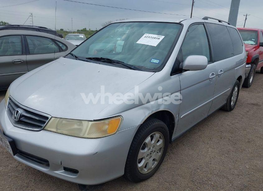 Photo 2 of 2002 Honda Odyssey EX-L (VIN 5FNRL18982B041021)