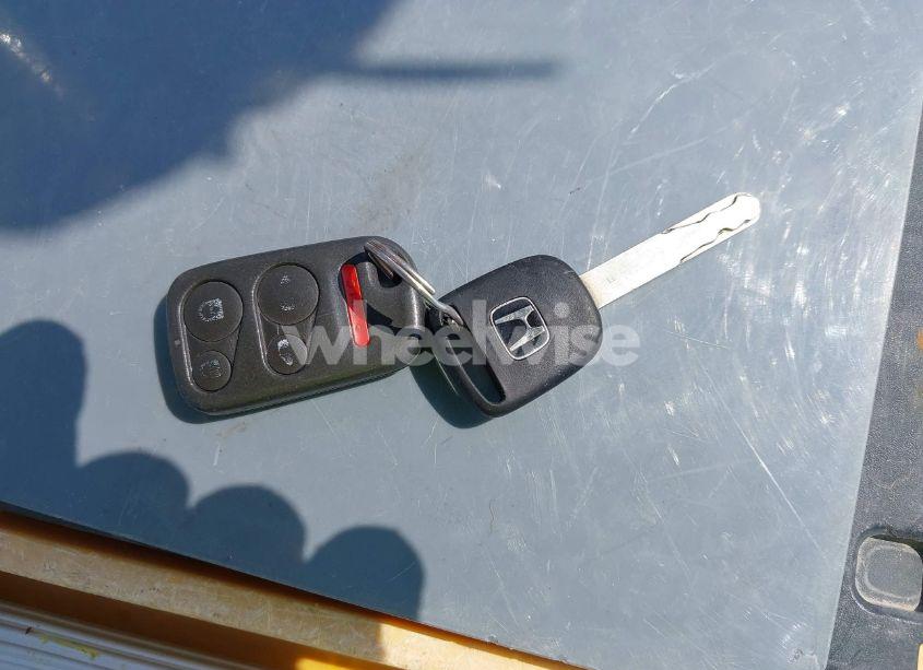 Photo 11 of 2003 Honda Odyssey EX-L (VIN 5FNRL18983B050769)