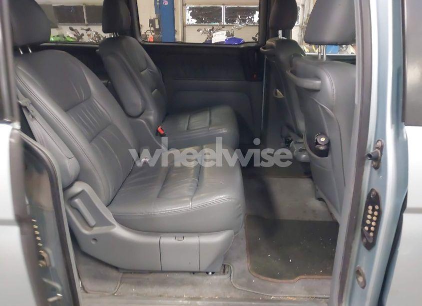 Photo 8 of 2004 Honda Odyssey EX-L (VIN 5FNRL18984B034735)