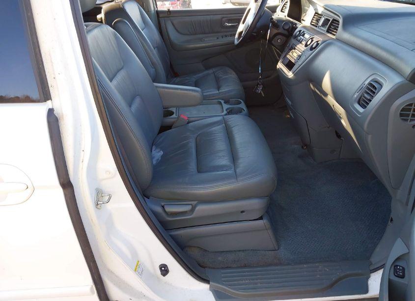 Photo 5 of 2003 Honda Odyssey EX-L (VIN 5FNRL18993B011091)