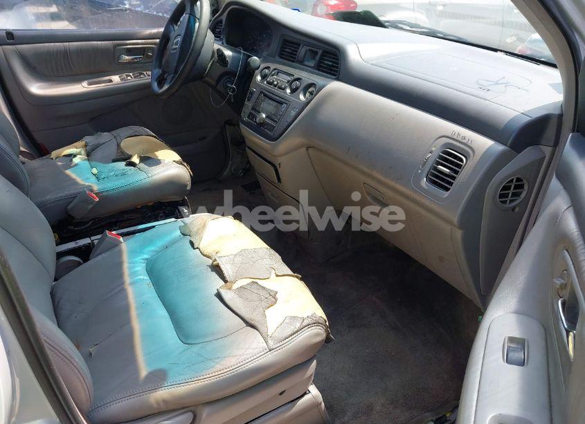 Photo 5 of 2003 Honda Odyssey EX-L (VIN 5FNRL18993B100658)