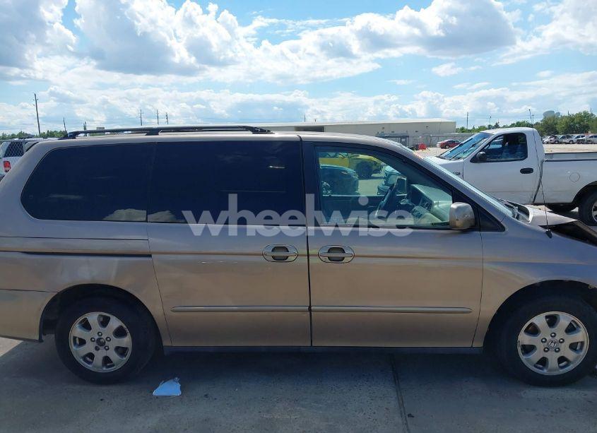 Photo 14 of 2003 Honda Odyssey EX-L (VIN 5FNRL18993B116892)