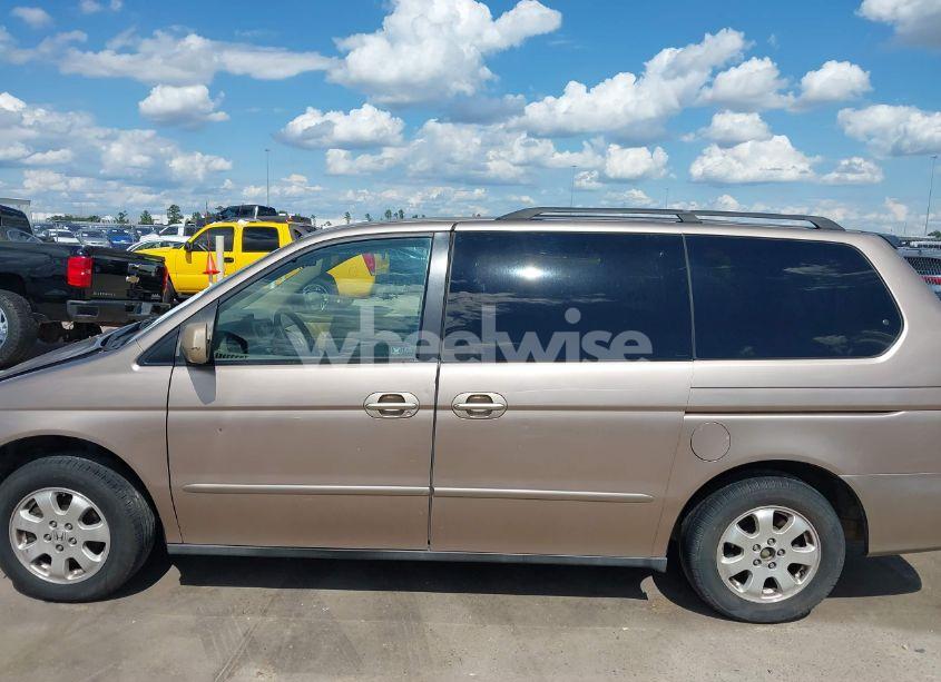 Photo 15 of 2003 Honda Odyssey EX-L (VIN 5FNRL18993B116892)