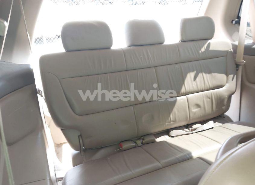 Photo 19 of 2003 Honda Odyssey EX-L (VIN 5FNRL18993B116892)