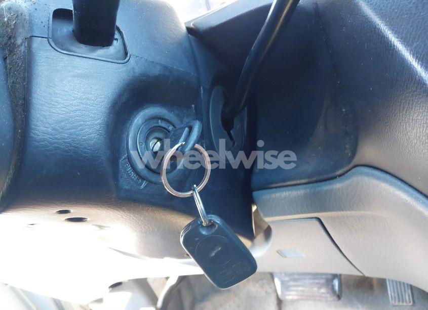 Photo 11 of 2002 Honda Odyssey EX-L (VIN 5FNRL189X2B030814)