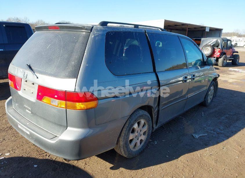 Photo 4 of 2002 Honda Odyssey EX-L (VIN 5FNRL189X2B030814)