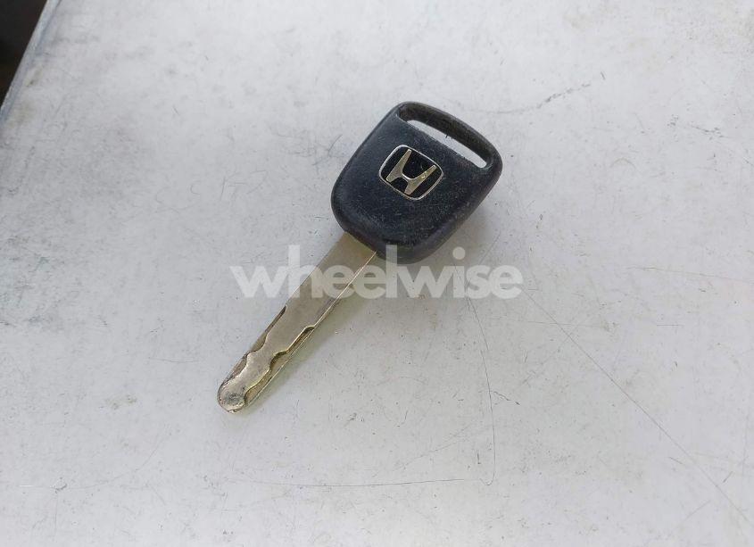 Photo 11 of 2003 Honda Odyssey EX-L (VIN 5FNRL189X3B135872)