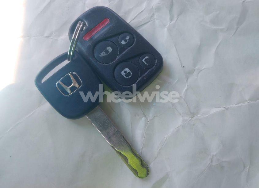 Photo 11 of 2003 Honda Odyssey EX-L (VIN 5FNRL189X3B151554)