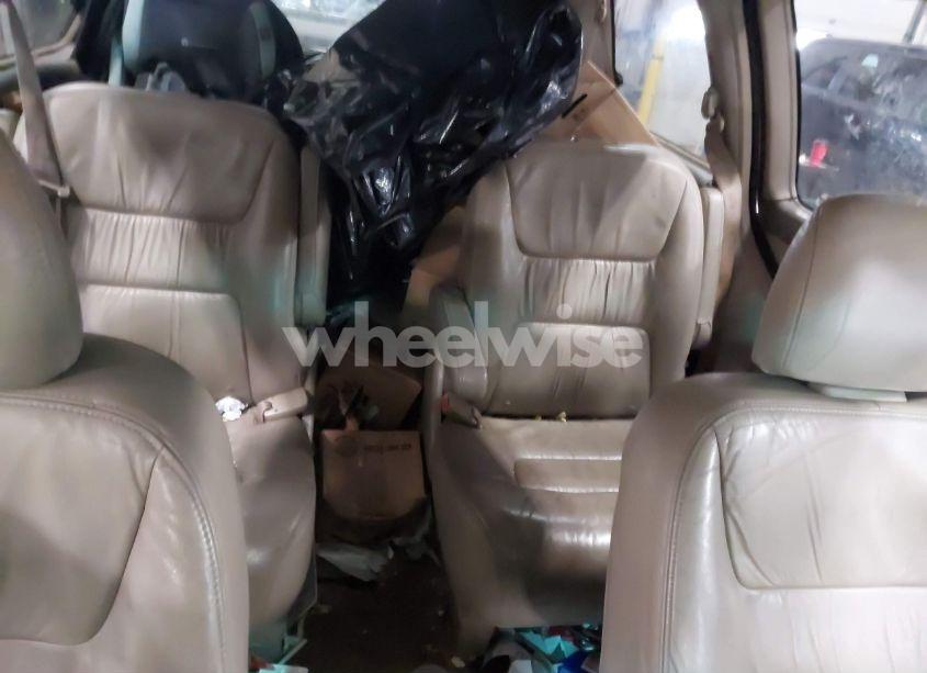 Photo 8 of 2004 Honda Odyssey EX-L (VIN 5FNRL189X4B010145)