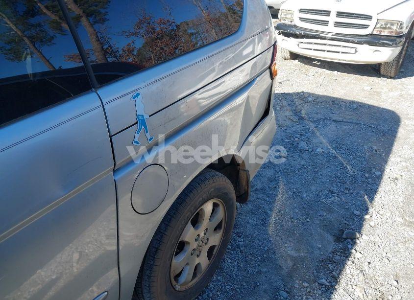 Photo 6 of 2004 Honda Odyssey EX-L (VIN 5FNRL189X4B100721)