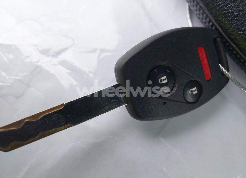 Photo 11 of 2005 Honda Odyssey LX (VIN 5FNRL38205B026824)