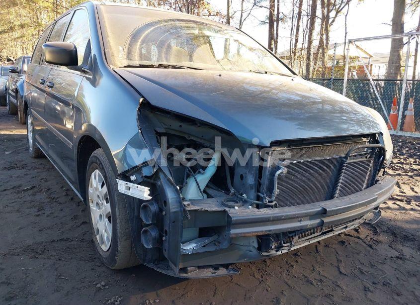 Photo 6 of 2005 Honda Odyssey LX (VIN 5FNRL38205B039010)