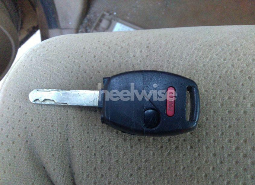 Photo 11 of 2005 Honda Odyssey LX (VIN 5FNRL38205B051125)