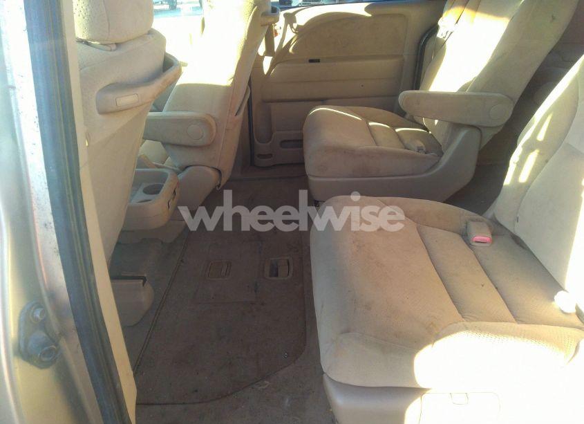 Photo 8 of 2005 Honda Odyssey LX (VIN 5FNRL38205B051125)