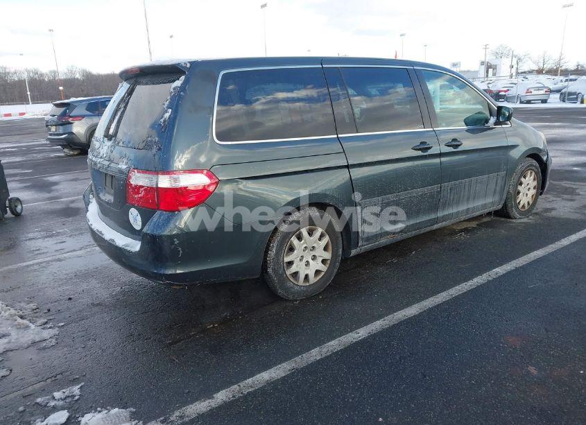 Photo 4 of 2006 Honda Odyssey LX (VIN 5FNRL38206B027084)