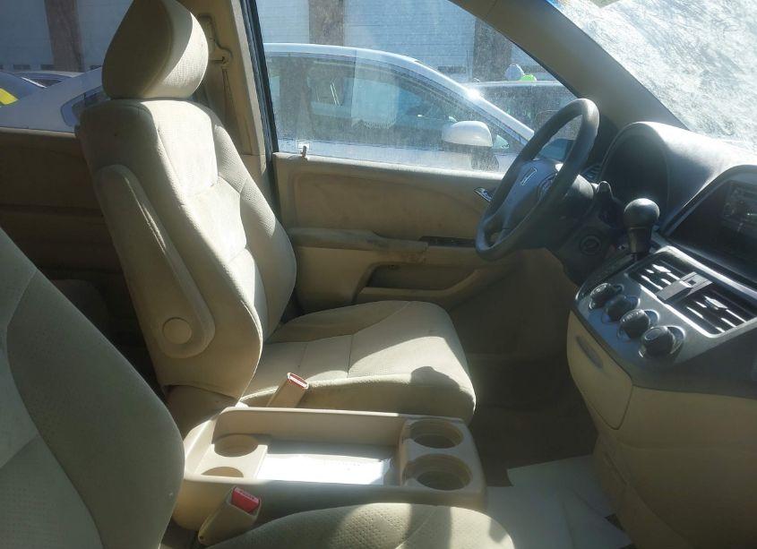 Photo 5 of 2006 Honda Odyssey LX (VIN 5FNRL38206B110451)