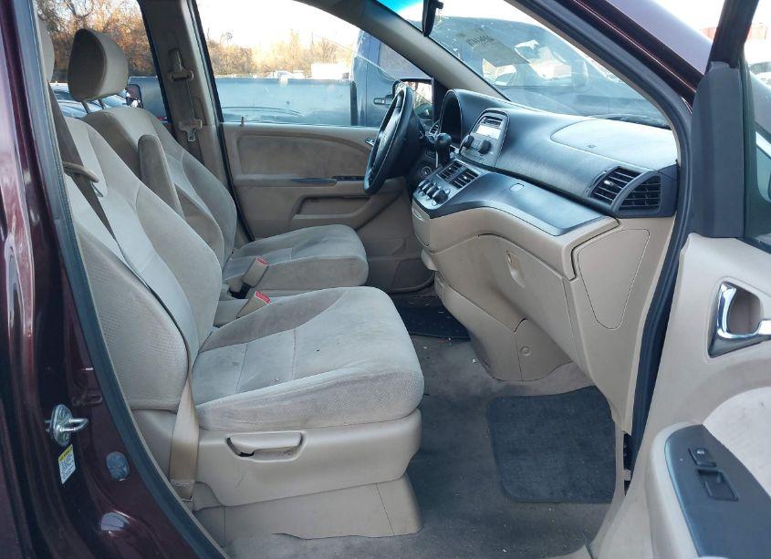 Photo 5 of 2007 Honda Odyssey LX (VIN 5FNRL38207B039785)