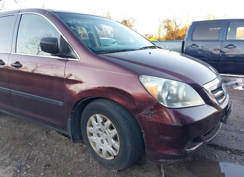 Photo 6 of 2007 Honda Odyssey LX (VIN 5FNRL38207B039785)