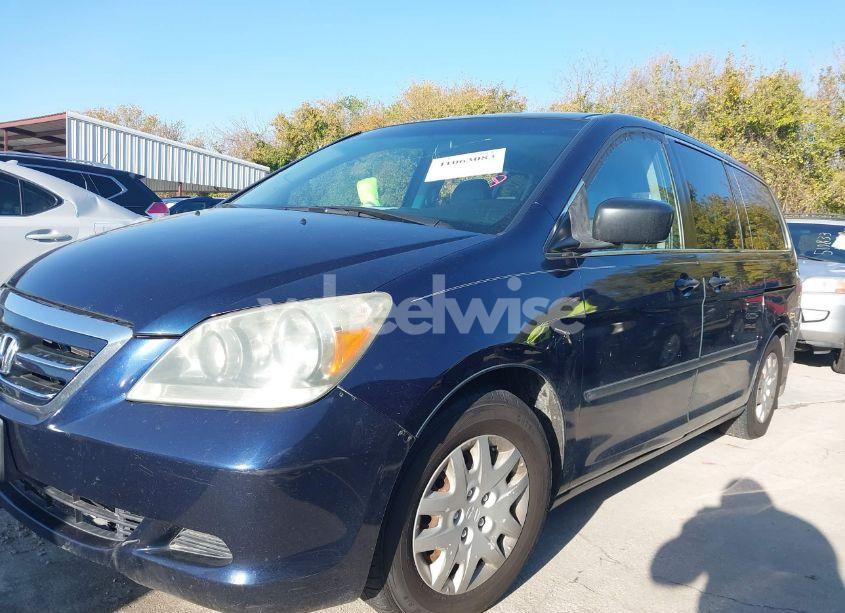 Photo 2 of 2007 Honda Odyssey LX (VIN 5FNRL38207B044954)