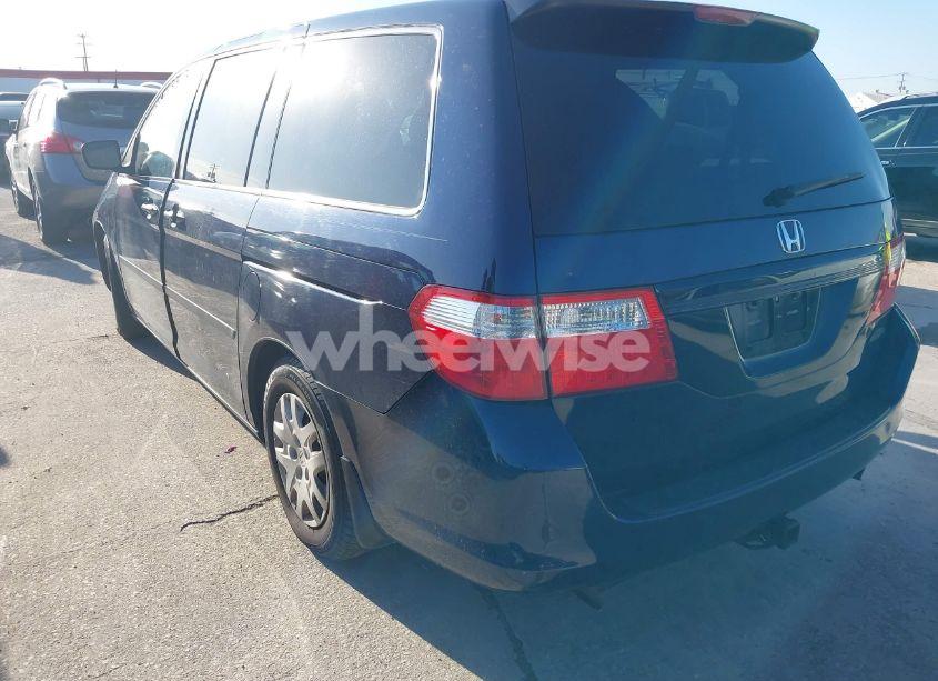 Photo 3 of 2007 Honda Odyssey LX (VIN 5FNRL38207B044954)