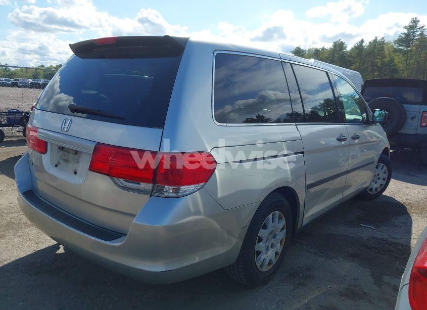 Photo 4 of 2008 Honda Odyssey LX (VIN 5FNRL38208B037052)