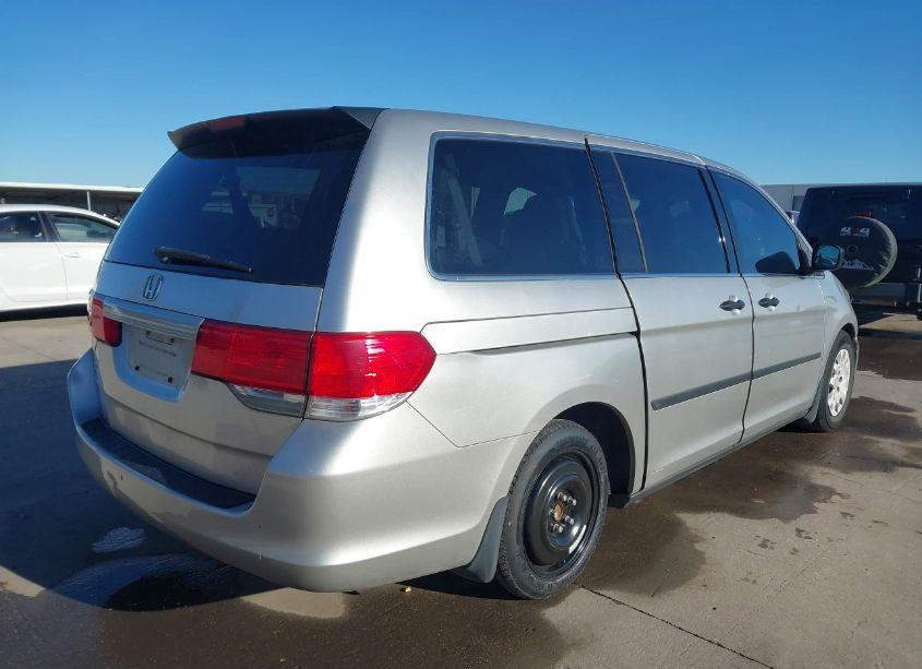 Photo 4 of 2008 Honda Odyssey LX (VIN 5FNRL38208B069130)