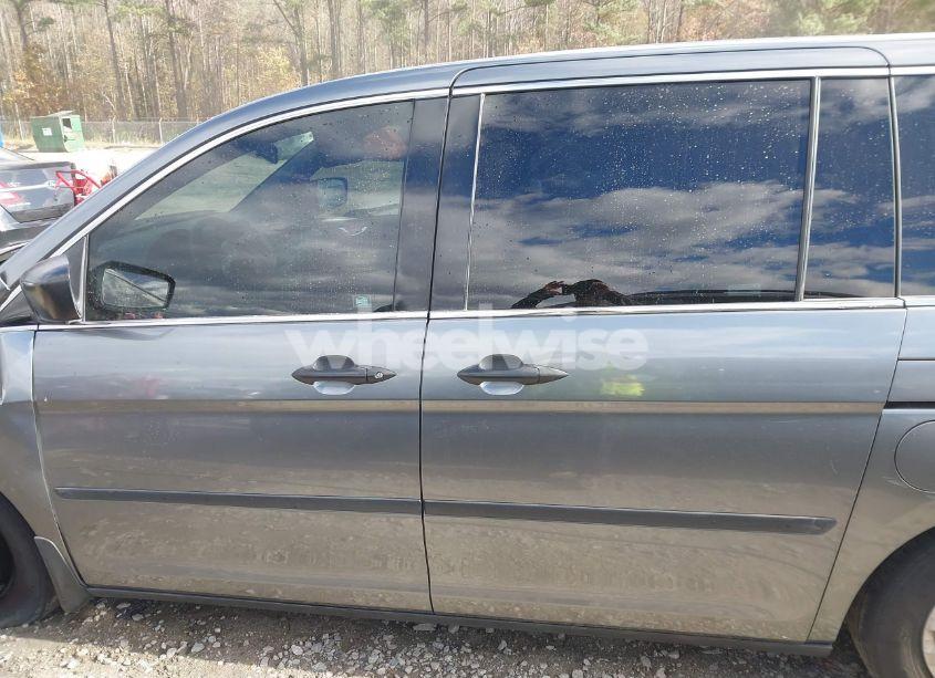 Photo 14 of 2009 Honda Odyssey LX (VIN 5FNRL38209B035108)