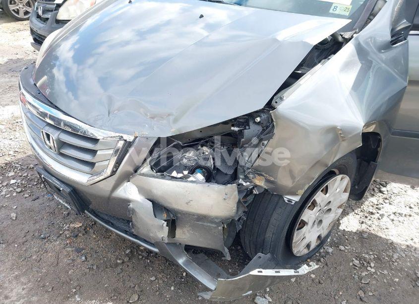 Photo 6 of 2009 Honda Odyssey LX (VIN 5FNRL38209B035108)