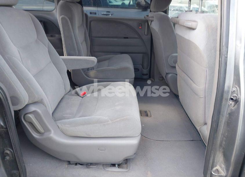 Photo 8 of 2009 Honda Odyssey LX (VIN 5FNRL38209B035108)