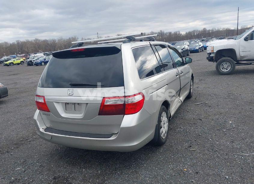 Photo 4 of 2006 Honda Odyssey LX (VIN 5FNRL38216B105808)