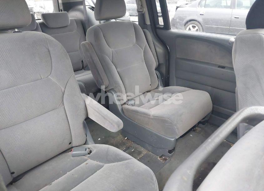Photo 8 of 2006 Honda Odyssey LX (VIN 5FNRL38216B105808)