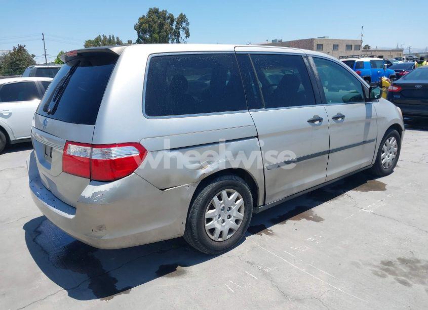 Photo 4 of 2007 Honda Odyssey LX (VIN 5FNRL38217B016001)