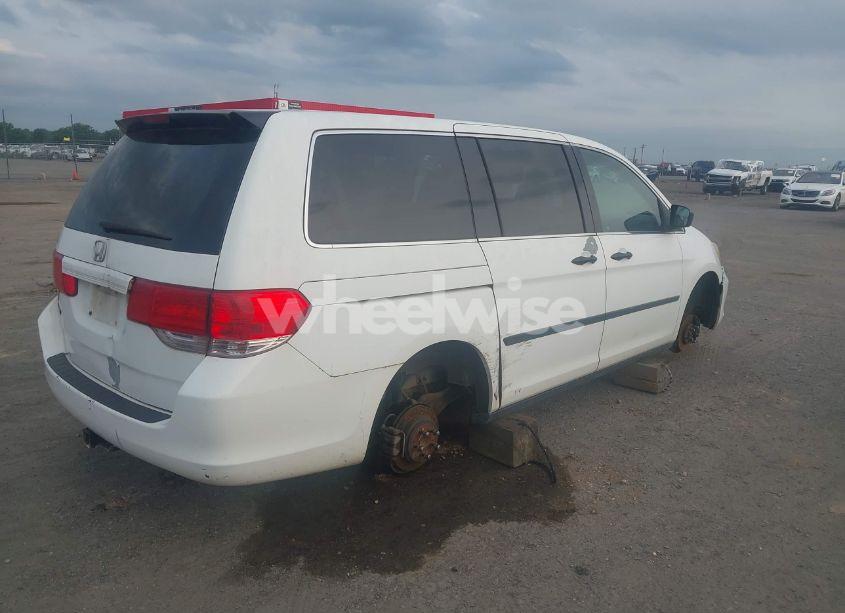 Photo 4 of 2009 Honda Odyssey LX (VIN 5FNRL38219B053472)
