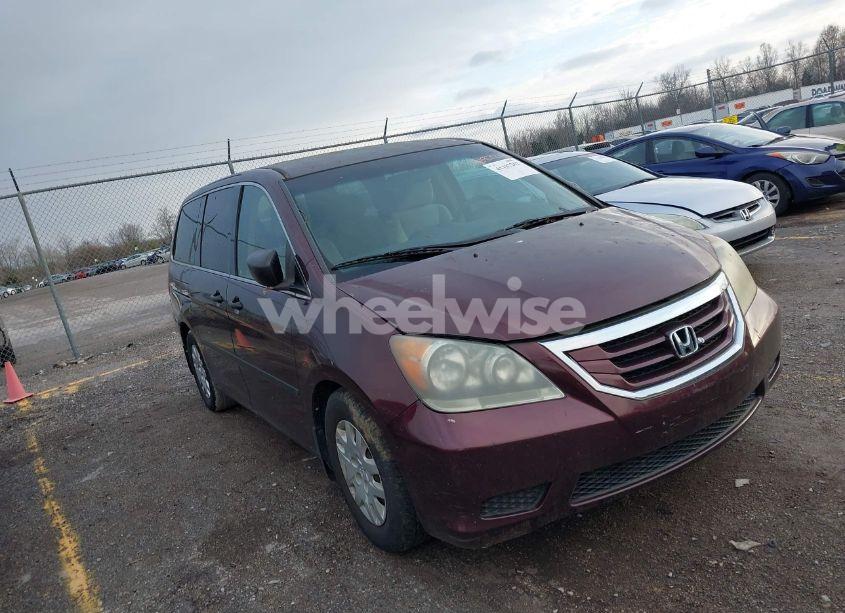 2008 Honda Odyssey LX (VIN 5FNRL38228B047470) main photo