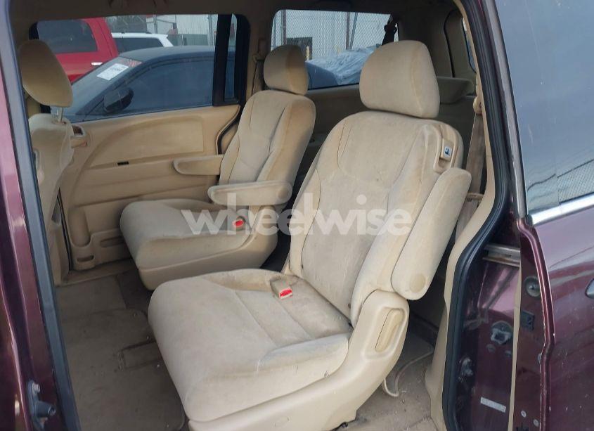 Photo 8 of 2008 Honda Odyssey LX (VIN 5FNRL38228B047470)