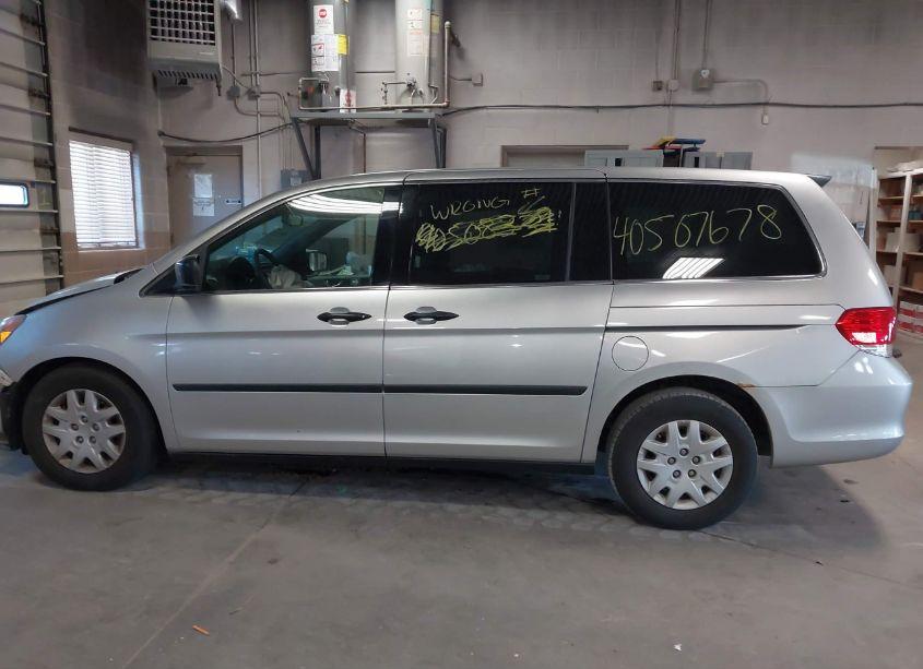 Photo 14 of 2009 Honda Odyssey LX (VIN 5FNRL38229B042934)