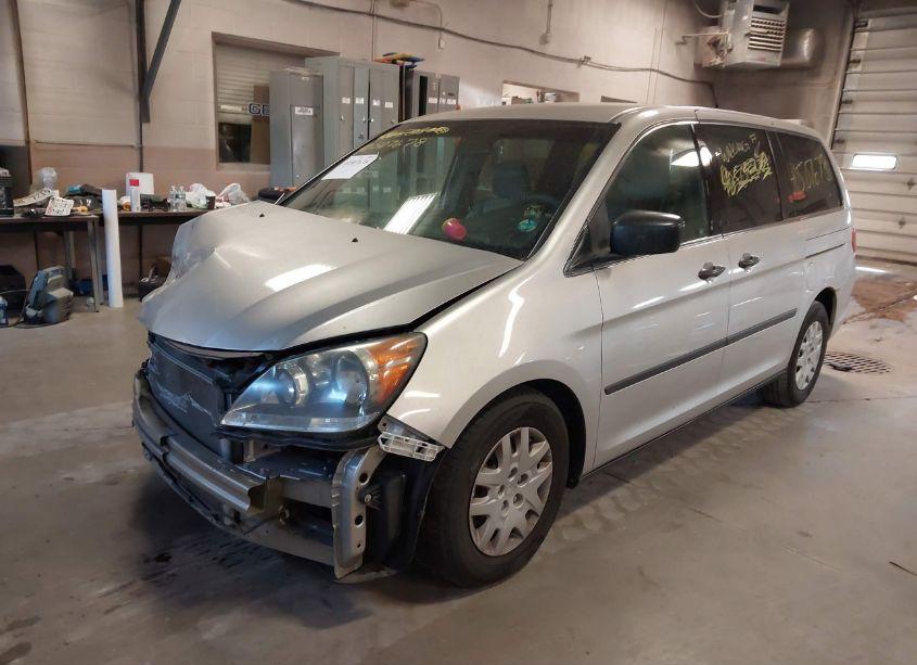 Photo 2 of 2009 Honda Odyssey LX (VIN 5FNRL38229B042934)