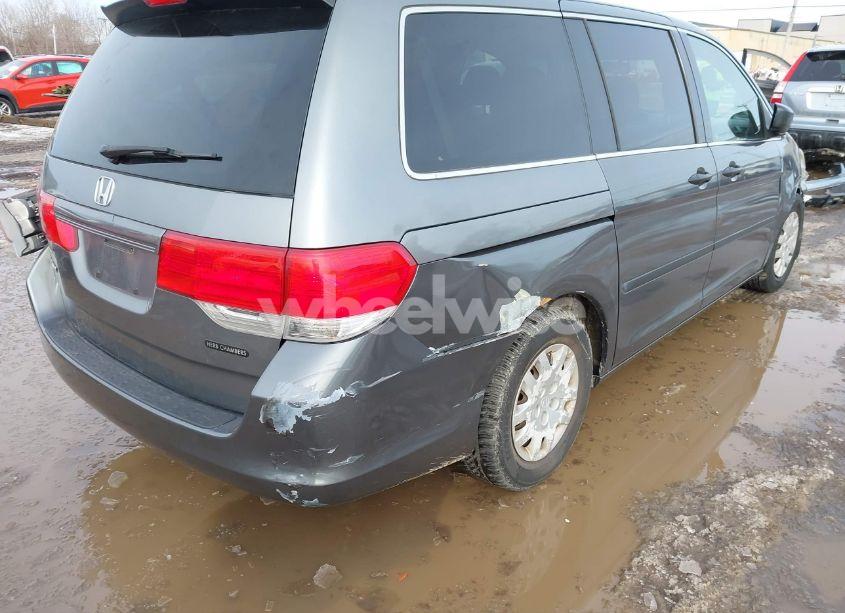 Photo 4 of 2009 Honda Odyssey LX (VIN 5FNRL38229B057157)