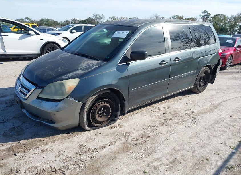 Photo 2 of 2006 Honda Odyssey LX (VIN 5FNRL38236B056305)