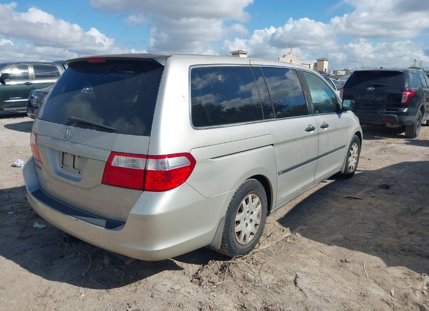 Photo 4 of 2006 Honda Odyssey LX (VIN 5FNRL38236B060838)