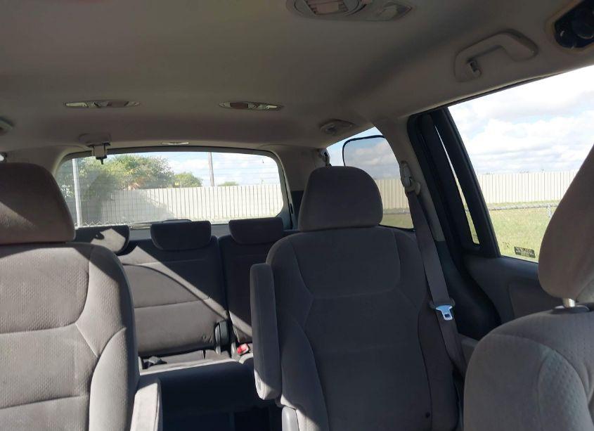 Photo 8 of 2006 Honda Odyssey LX (VIN 5FNRL38236B060838)